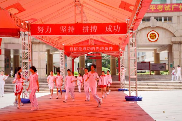盈配网 广州中考语文作文再次回归全命题，如何拿分？专家解读来了